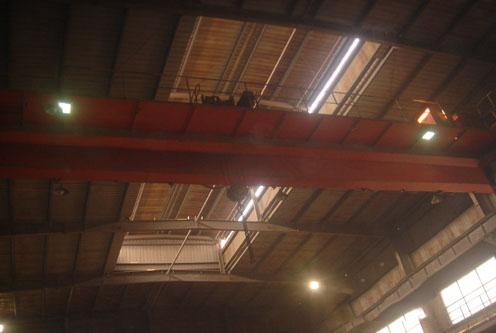 我司大功率LED投光灯成功应用冶金行车照明